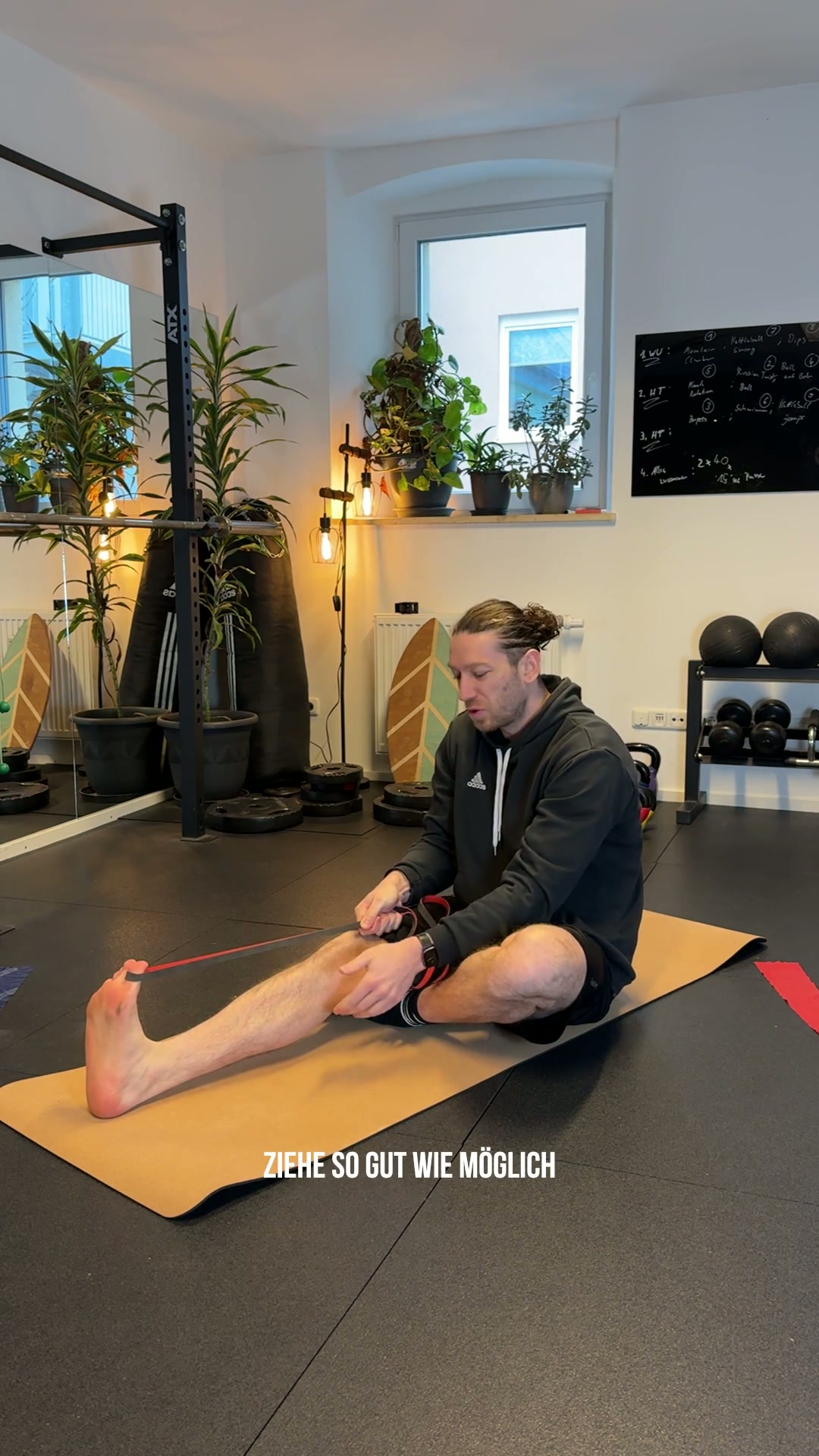 Dehnung der Plantarfaszie mit Band