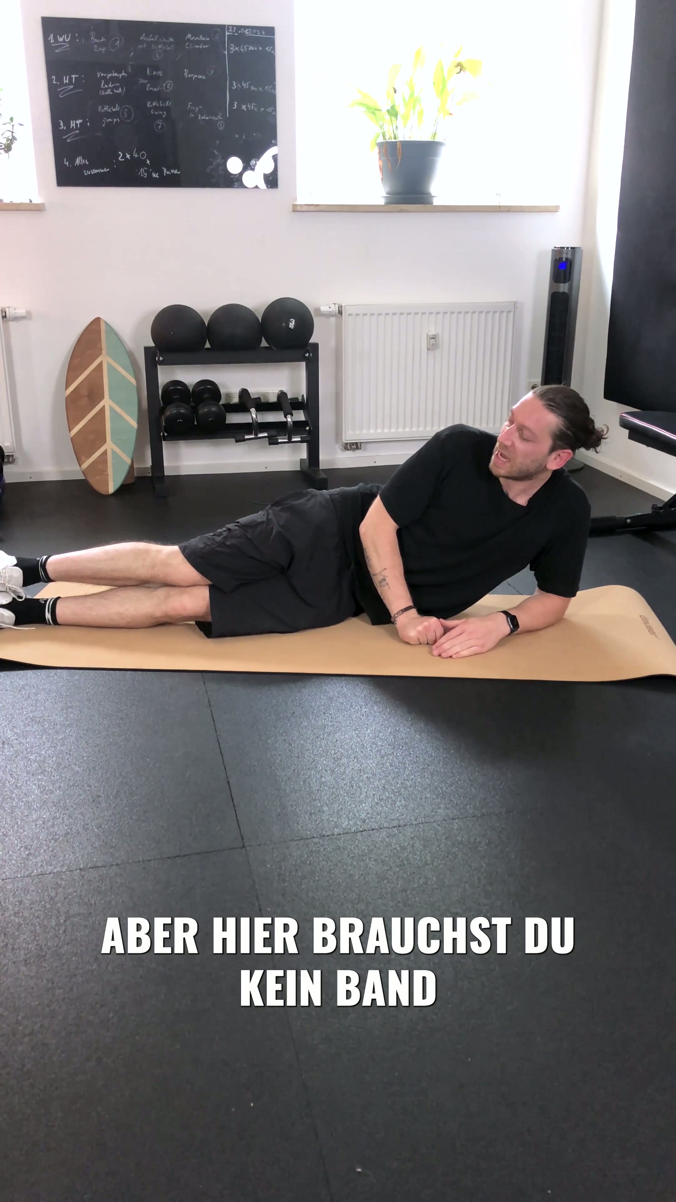 Stärke deine Hüftmuskeln mit der Beinhebeübung in Seitenlage