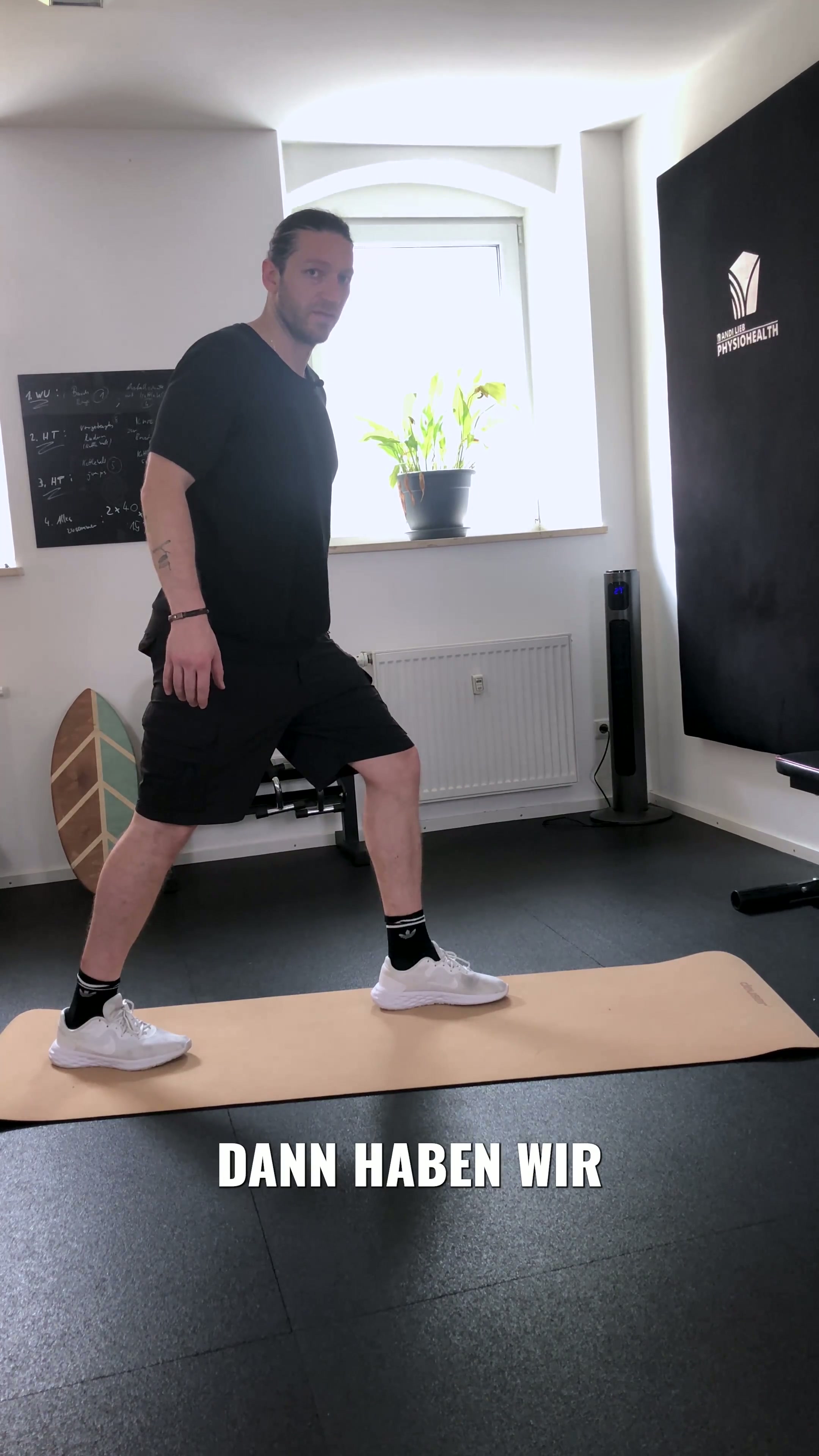 Hüftbeuger-Dehnung im Stand